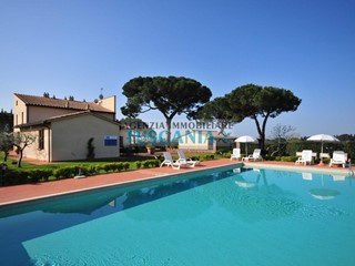 Bilocale in Vendita a Cecina, 177'000&euro;, 53 m², arredato