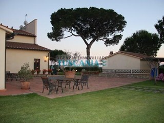 Bilocale in Vendita a Cecina, 162'000&euro;, 52 m², arredato