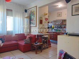 Appartamento in Vendita a Pisa, 290'000€, 110 m²