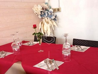 Attività commerciale in Vendita a Pisa, zona Marina di Pisa, 30'000€, 200 m²