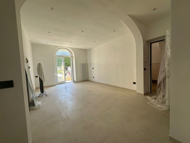 Trilocale in Vendita a La Spezia, zona PERIFERIA, 145'000€, 65 m²