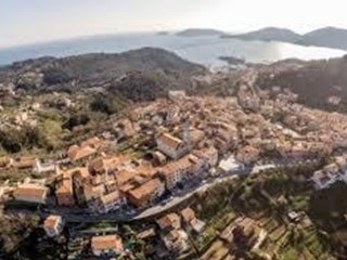 Trilocale in Vendita a La Spezia, zona PERIFERIA, 145'000€, 65 m²