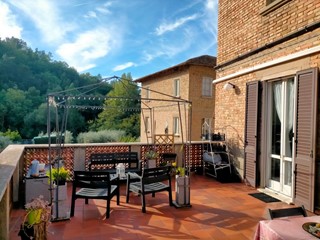 Trilocale in Vendita a Perugia, zona Periferia, 99'000€, 96 m², arredato