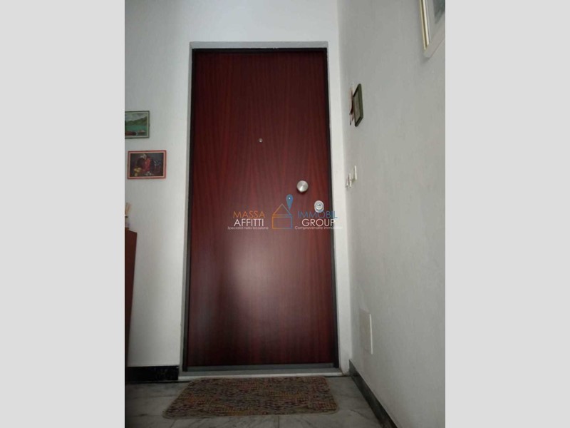 Appartamento in Vendita a Carrara, 150'000€, 122 m²