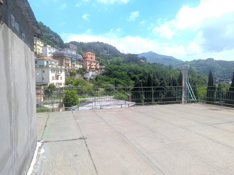 Appartamento in Vendita a Genova, 48'000€, 85 m²