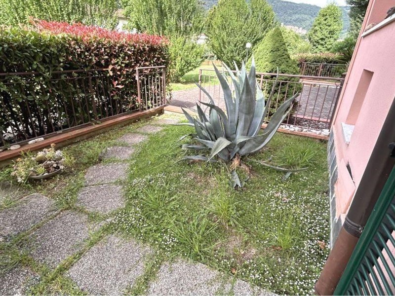 Trilocale in Vendita a Ameglia, zona Bocca di Magra, 225'000€, 70 m², arredato