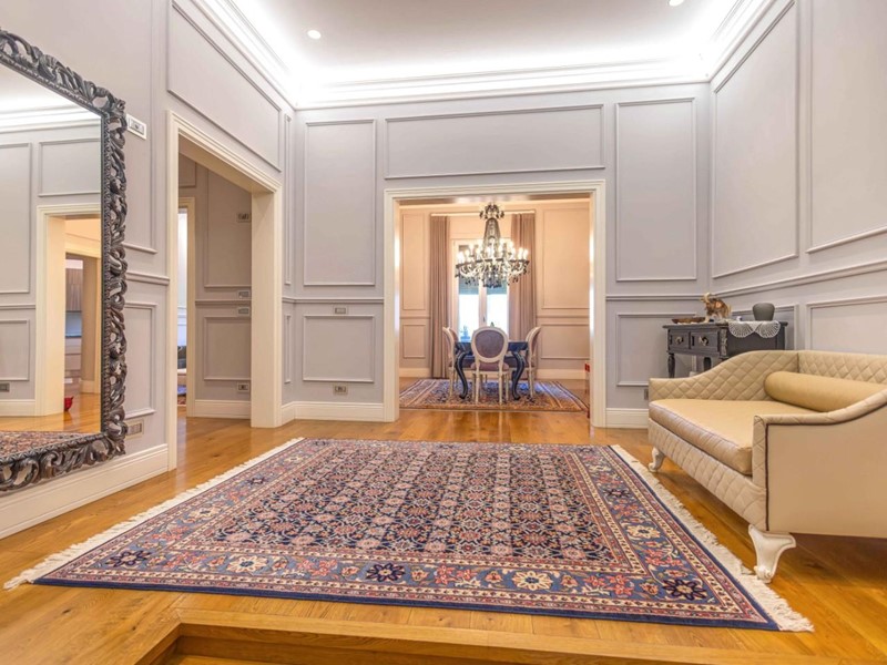 Appartamento in Vendita a Livorno, zona Ardenza, 735'000€, 198 m², arredato