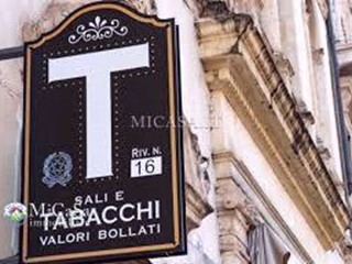 Attività commerciale in Vendita a Pisa, 275'000€, 30 m²