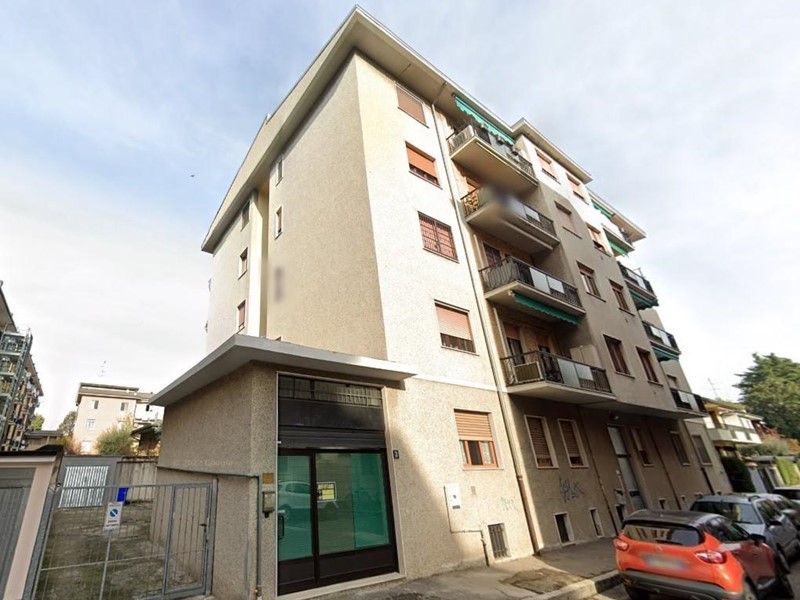 Trilocale in Vendita a Pioltello, 52'500€, 66 m²