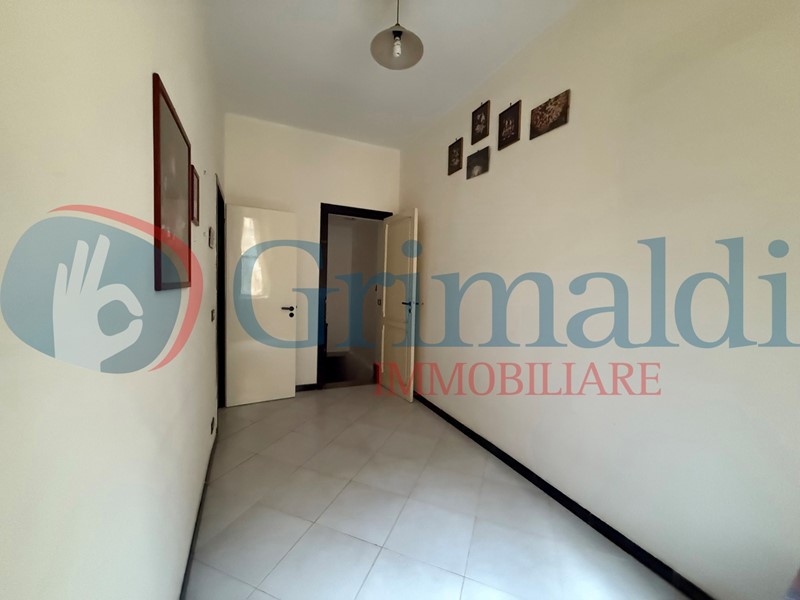 Trilocale in Vendita a Messina, 80'000€, 97 m², arredato