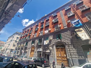 Appartamento in Vendita a Napoli, 595'000€, 250 m²