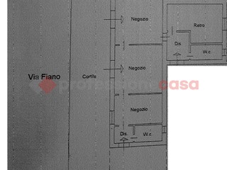Negozio in Affitto a Nocera Inferiore, 800€, 120 m²