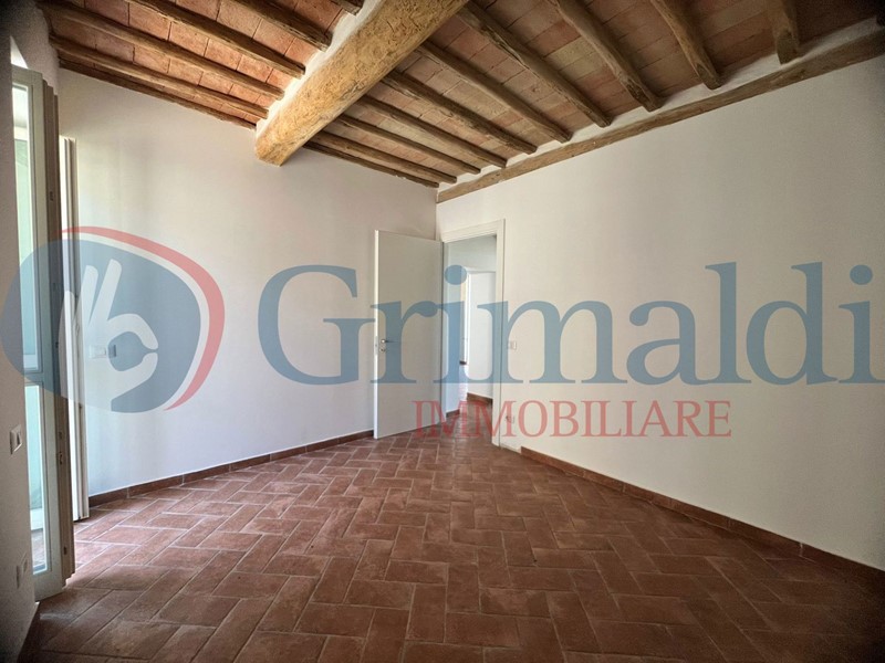 Trilocale in Vendita a Corciano, 185'000€, 75 m²