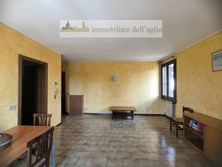 Trilocale in Vendita a Lonato del Garda, 168'000€, 85 m²