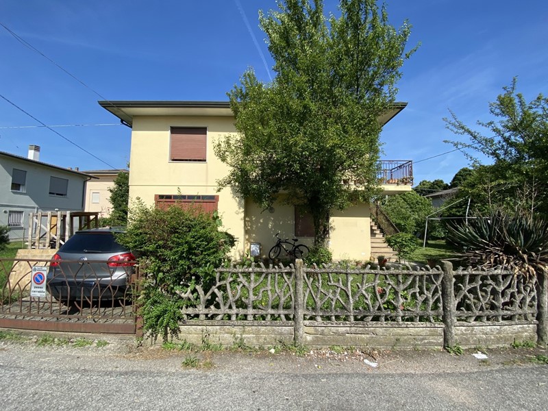 Casa Indipendente in Vendita a Noventa Vicentina, 189'000€, 200 m²