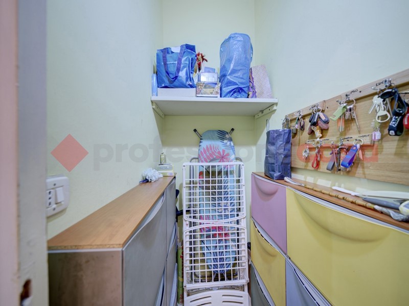 Trilocale in Vendita a Torino, 97'000€, 91 m²