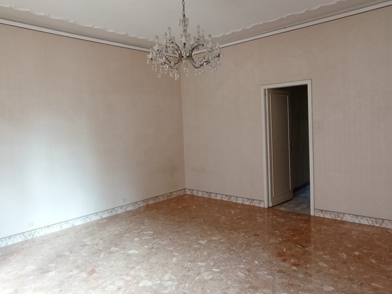 Quadrilocale in Affitto a Ragusa, 300€, 70 m²