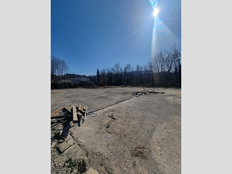 Terreno industriale in Vendita a Preseglie, 180'000€, 1980 m²