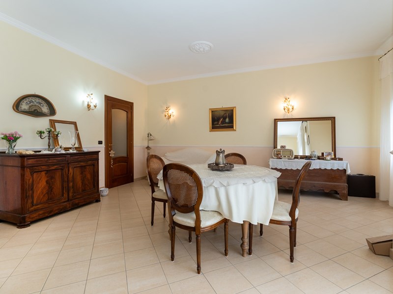 Quadrilocale in Vendita a Catania, zona san nullo , 155'000&euro;, 130 m²