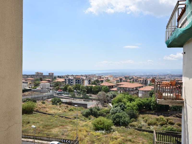 Trilocale in Vendita a Misterbianco, zona belsito , 83'000€, 90 m²