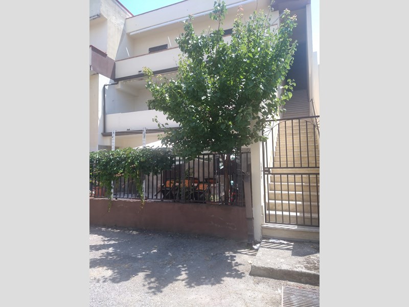 Quadrilocale in Vendita a Villapiana, zona Alto  Jonio  Calabria  Villapiana paese  e  Sibari  , 20'000€, 100 m², arredato