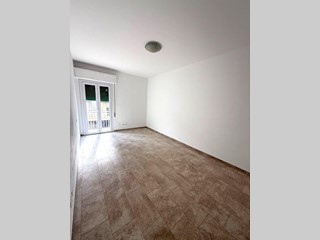 Quadrilocale in Vendita a Viareggio, 280'000&euro;, 75 m²