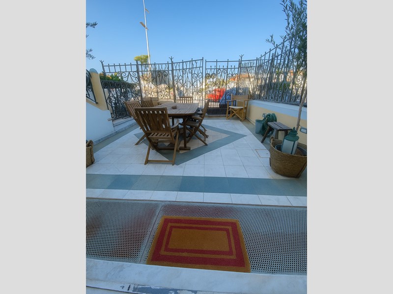 Trilocale in Vendita a Camaiore, zona Lido di Camaiore, 580'000&euro;, 70 m², arredato