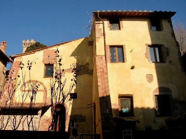 Casa di corte in Vendita a Vicopisano, 390'000€, 150 m²