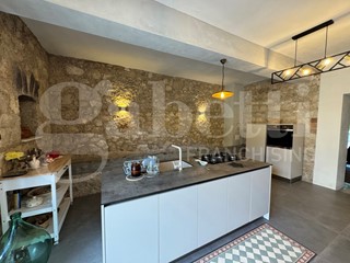 Villa in Vendita a Pietravairano, 380'000€, 400 m²