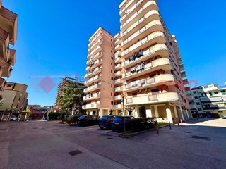 Quadrilocale in Vendita a Acerra, 118'000€, 105 m²