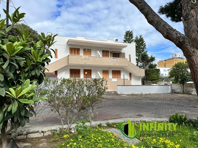 Quadrilocale in Vendita a Ginosa, 165'000€, 80 m²