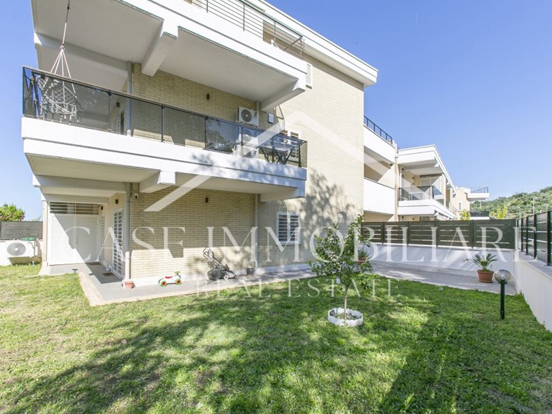 Trilocale in Vendita a Albano Laziale, 295'000€, 90 m²