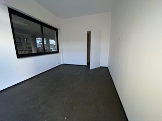 Immobile commerciale in Affitto a Modica, zona SORDA QUARTIERE, 350€, 50 m²