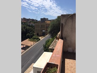 Villa in Vendita a Modica, zona SORDA QUARTIERE, 240'000€, 300 m², con Box