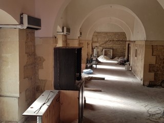 Immobile commerciale in Affitto a Modica, zona MODICA BASSA, 1'200€, 165 m²