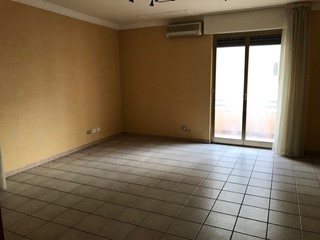 Immobile commerciale in Affitto a Modica, 600€, 150 m², arredato