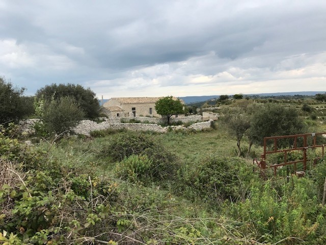 Appartamento in Vendita a Modica, zona FRIGINTINI, 220'000€, 140 m²