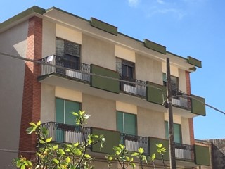 Appartamento in Vendita a Modica, zona DENTE, 42'000€, 140 m², con Box