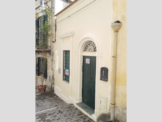 Villa in Vendita a Modica, zona DENTE, 40'000€, 92 m²