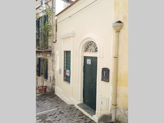 Villa in Vendita a Modica, zona DENTE, 40'000€, 92 m²