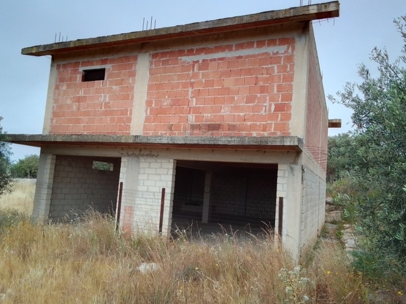 Immobile commerciale in Vendita a Modica, zona ZONA INDUSTRIALE, 90'000€, 215 m²