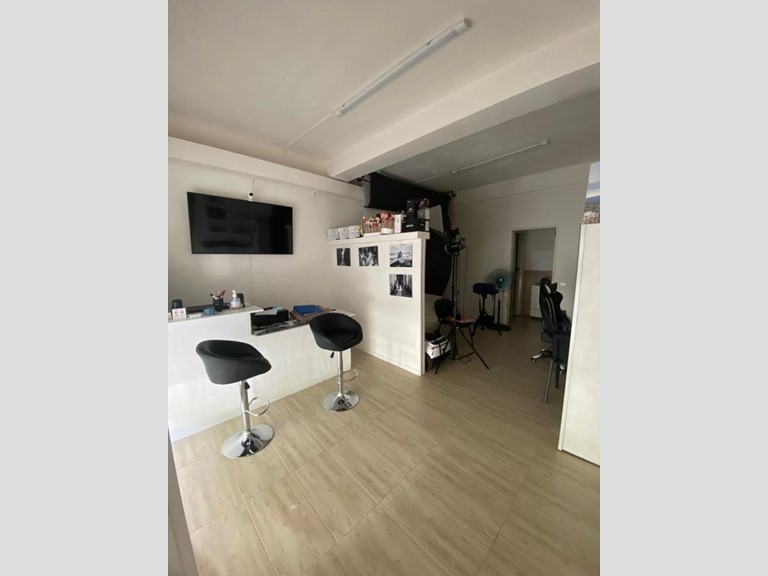 Immobile commerciale in Vendita a Modica, zona MODICA BASSA, 35'000€, 45 m²