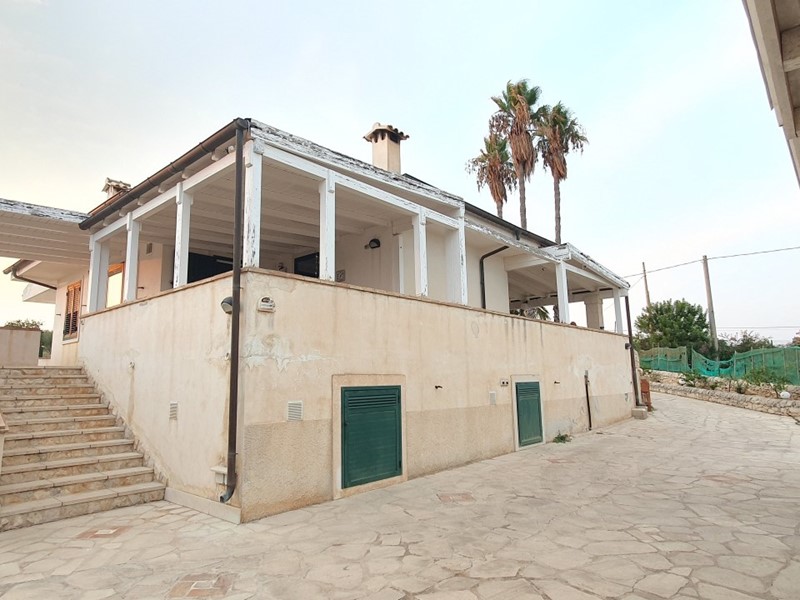 Villa in Vendita a Modica, zona MARE, 480'000€, 115 m²