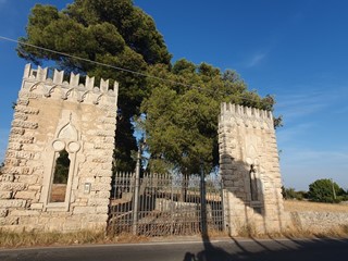 Villa in Vendita a Modica, zona SORDA PERIFERIA, 1000 m²