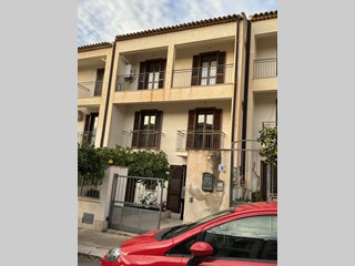 Villetta a schiera in Vendita a Scicli, 230'000€, 210 m², con Box