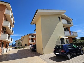 Appartamento in Vendita a Pozzallo, 200'000€, 100 m², con Box