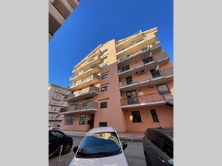 Attico in Vendita a Modica, zona SORDA QUARTIERE, 280'000€, 215 m², con Box