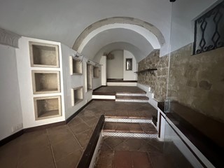 Immobile commerciale in Affitto a Modica, zona MODICA BASSA, 1'000€, 60 m²