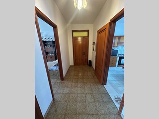 Appartamento in Vendita a Modica, zona MODICA ALTA, 104'000€, 130 m², con Box