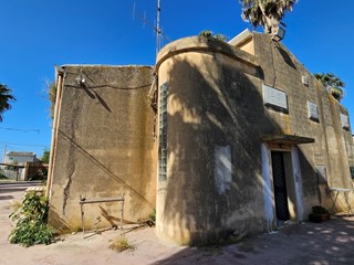 Capannone in Vendita a Scicli, zona MARE, 215'000€, 630 m²